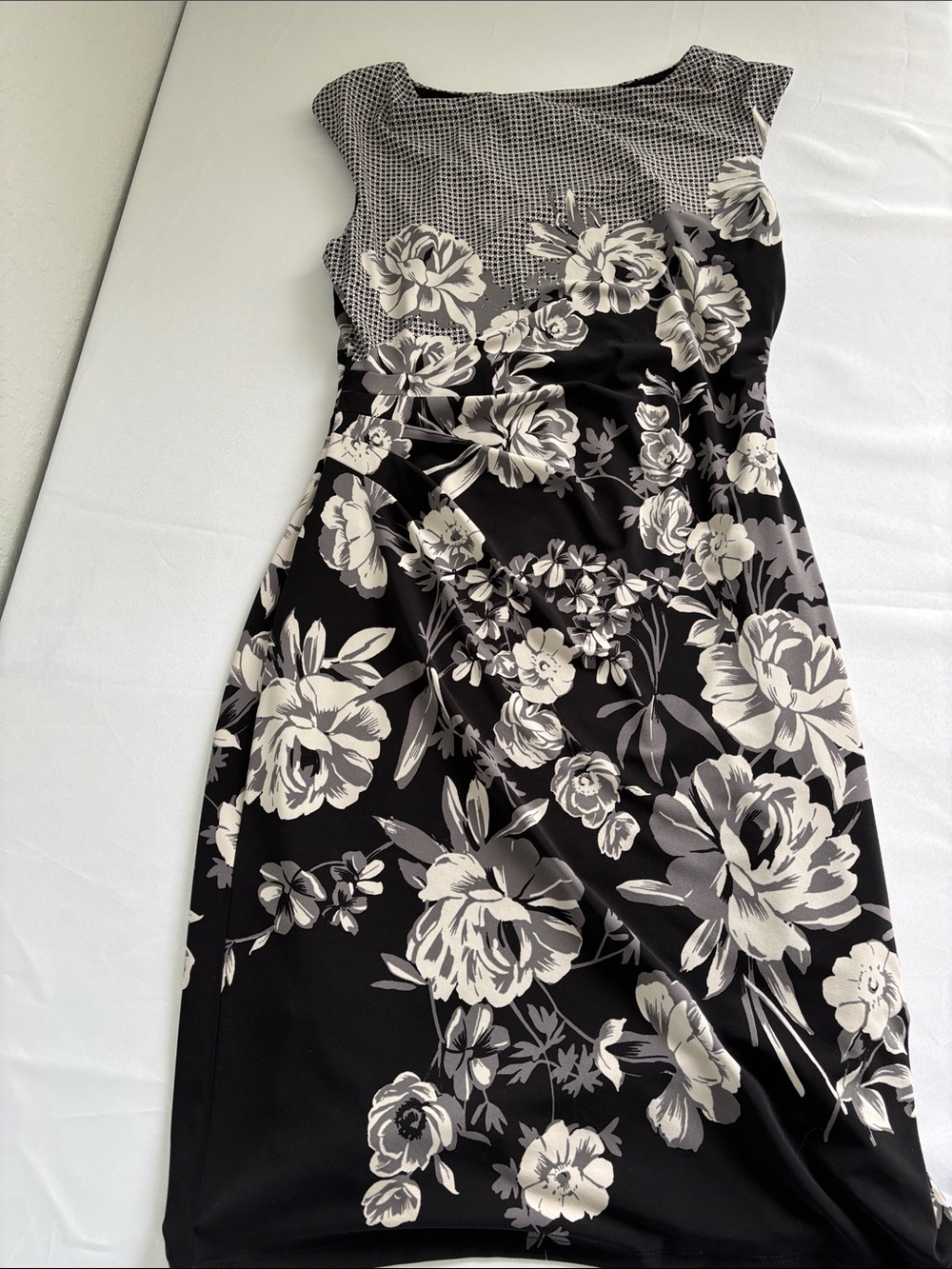 Lauren Ralph Lauren Black White Floral Sheath Dress Women’s Career Cocktail - Picture 4 of 5